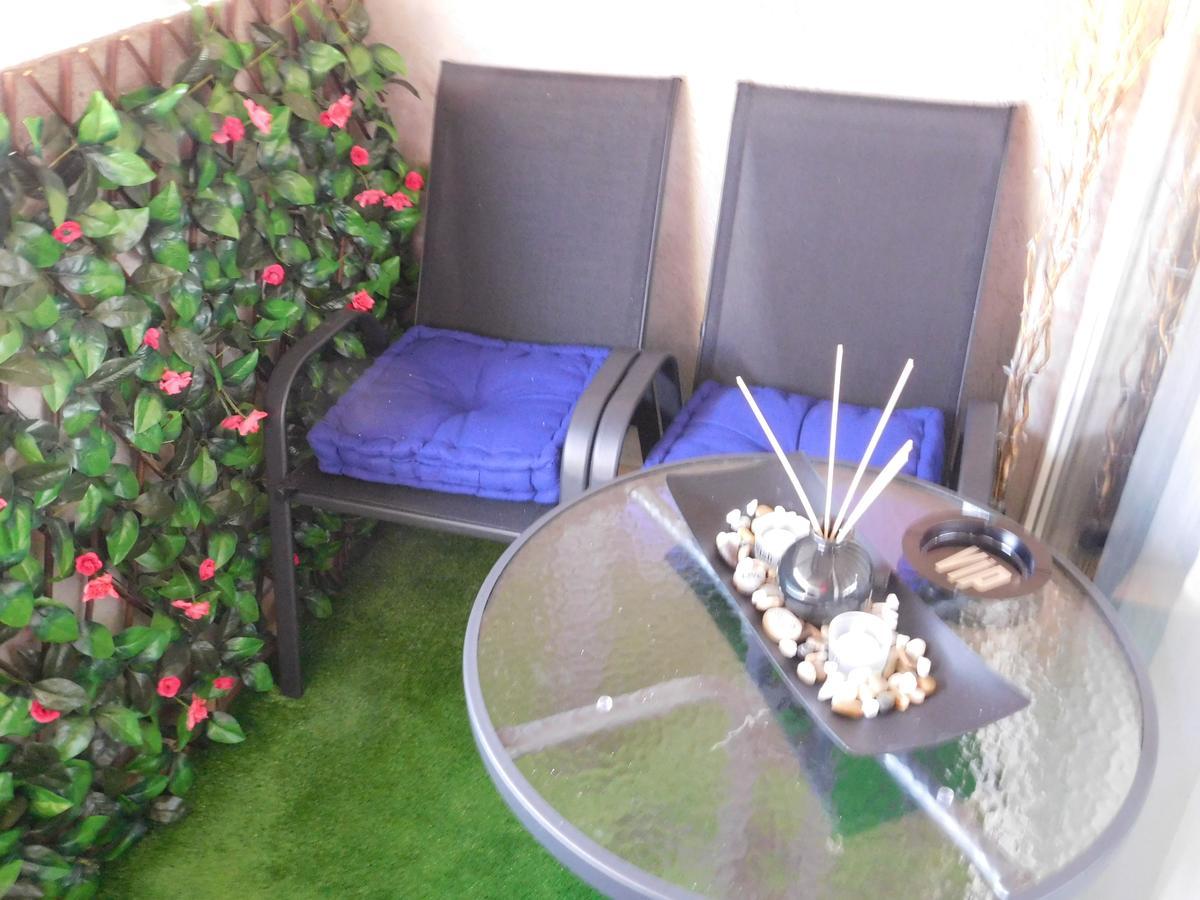 Velvet Lux Apartment Ni Extérieur photo